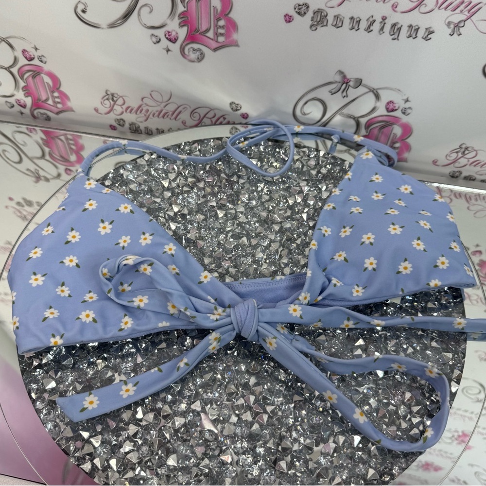 Hollister bikini top daisies flowers floral tie up ribbon Light Blue Swim Top
